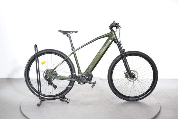 RR5EF0-1 Nakamura E-Summit 940