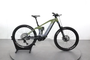 RR5ER4-1 (1) Cube Stereo Hybrid 160 HPC TM