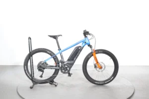 Cube Acid 240 Hybrid Rookie Pro 400