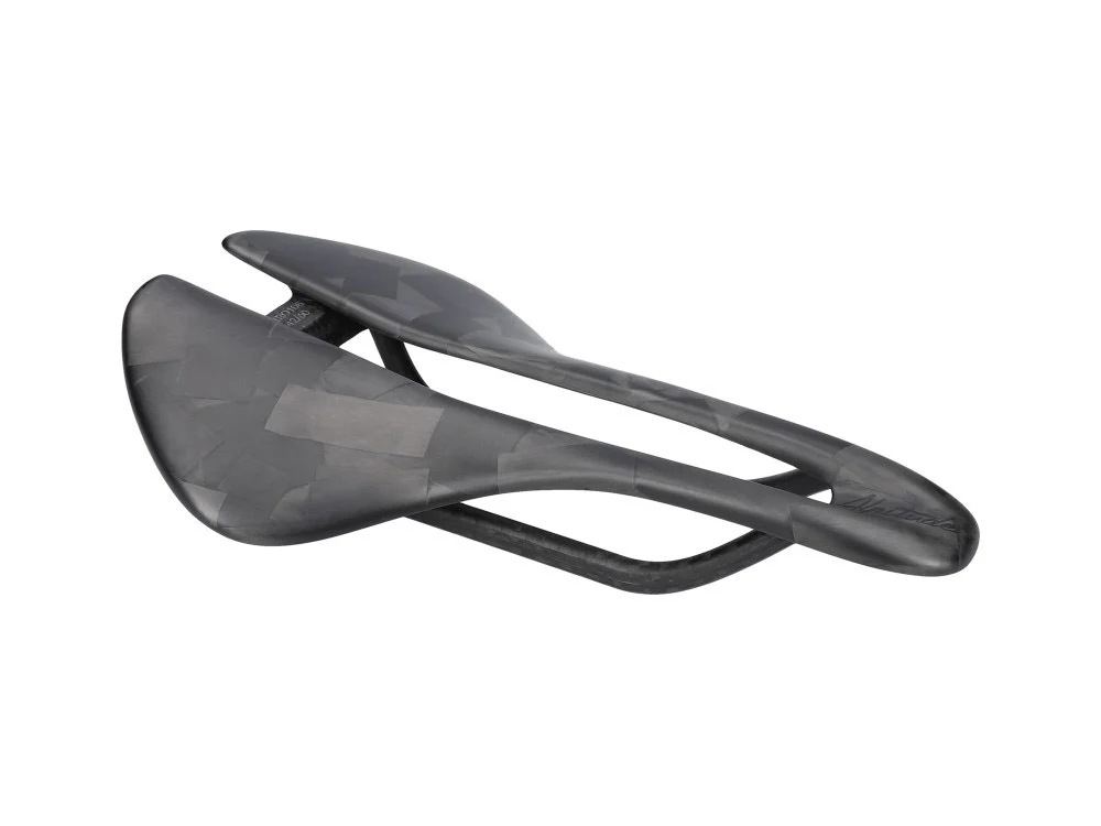 ALPITUDE COMPONENTS Sattel Gardena Carbon 140 mm | GIRO 108 Sonderedition