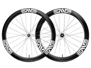 ENVE Laufradsatz 28" SES 4.5 Pro | ENVE Innerdrive Pro Straightpull Center Lock Naben | weiße Decals